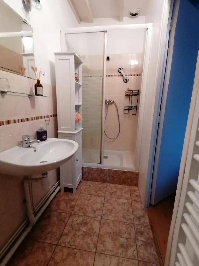 Chambres D'Hotes Le Verger Prayssac Exteriér fotografie